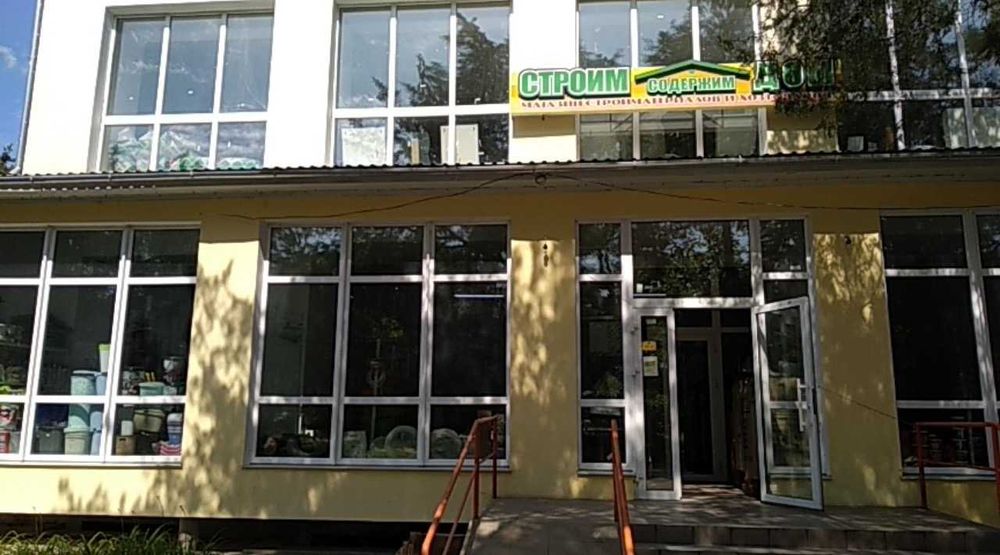 Оренда, аренда комерційна торгівельна нерухомість  в смт Братське.