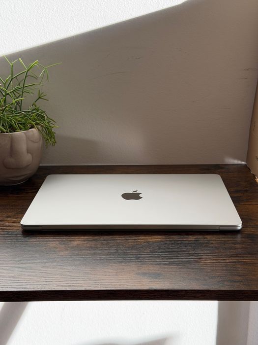 NOWY MacBook Air 15” M4  | 24 GB RAM |  512GB SSD | Apple Care+