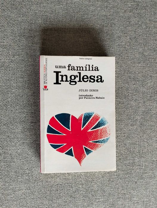 Livro "Uma família inglesa" de Júlio Dinis
