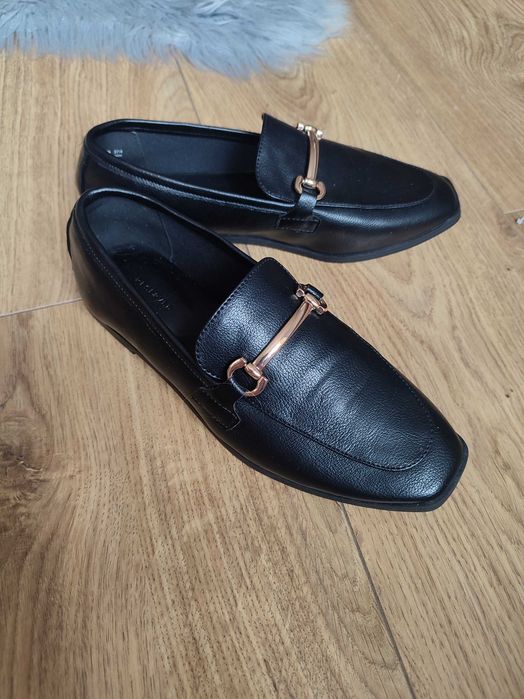 Mokasyny nowe Reserved r. 37