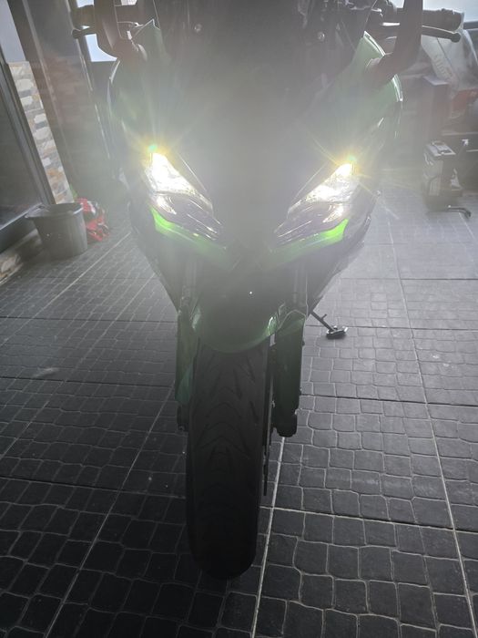 Kawasaki Ninja 1000sx