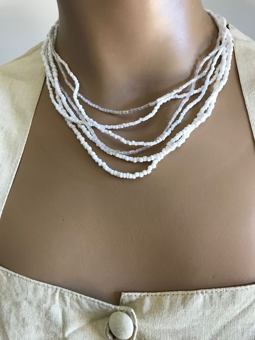 Bijuteria e bolsas desde...