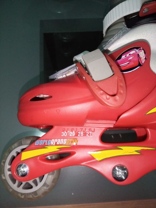 Patins de 3 Rodas Criança Faísca Mcqueen Tam. 27-30