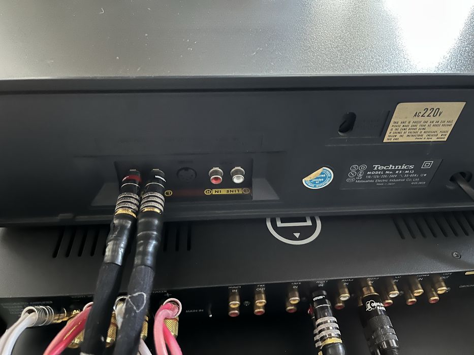 Magnetofon Technics RS M13