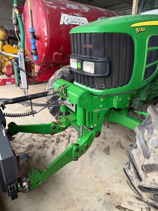 John Deere 6130D