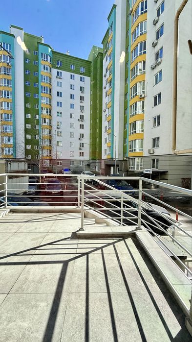 Оренда приміщення салон 90м² новий ремонт ЖК Євромісто Крюківщина Київ