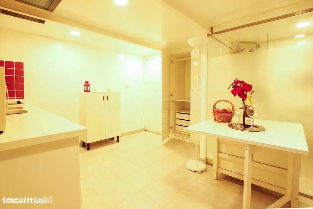 Elegante mini Duplex localização privilegiada no coração de Alvalade