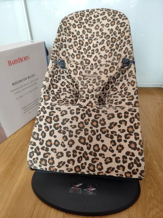 Bujak Babybjörn panterka Leopard
