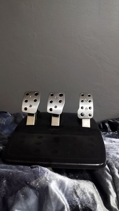 Zestaw Logitech G29