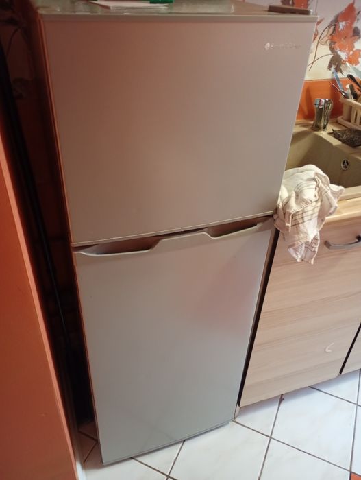 lodówka z zamrażarka Smith & Brown wys. 125cm
