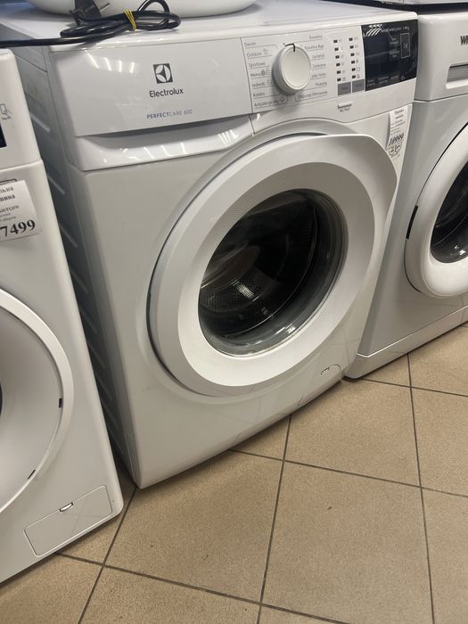 Пральна машина Electrolux