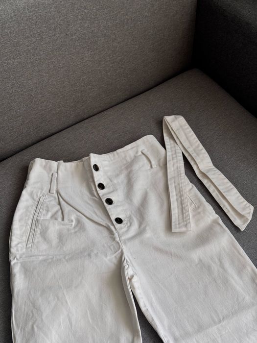 Білі прямі джинси H&M