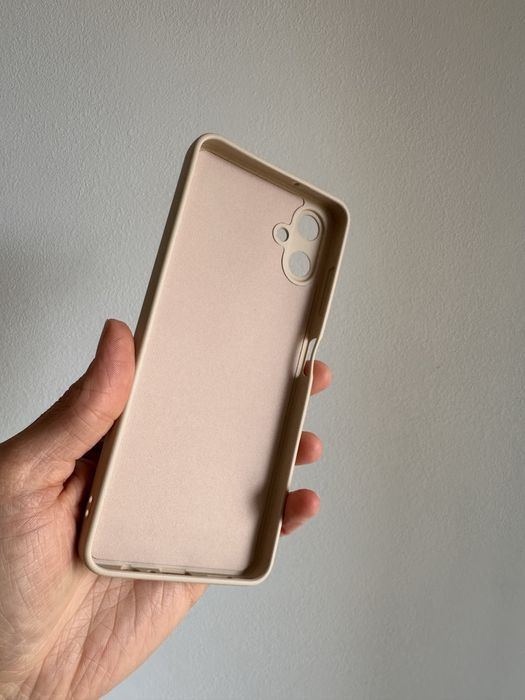 Etui Plecki silicon beżowe do Samsung Galaxy A06