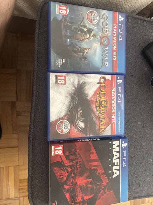 Gry na ps4ps5  mafia god of war