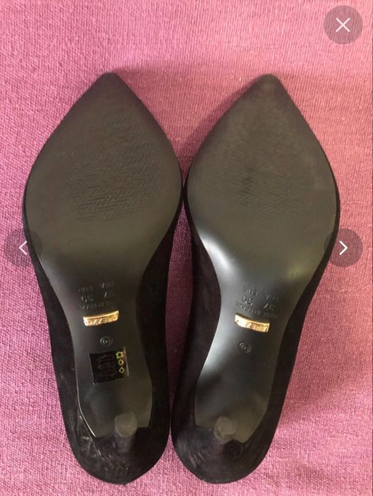 Sapato stiletto preto