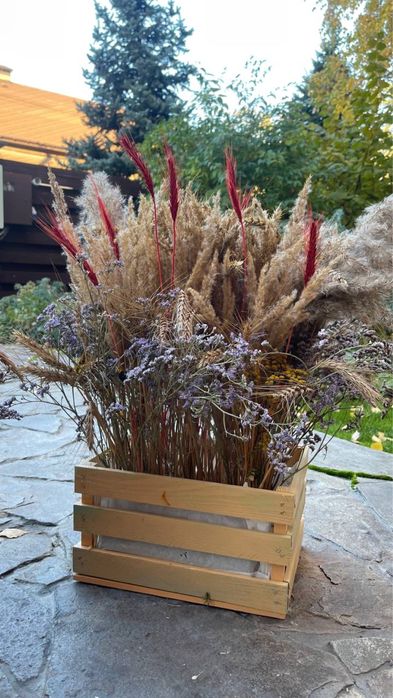 Весільний декор. Сухоцвіти. Ящики. В українському стилі.