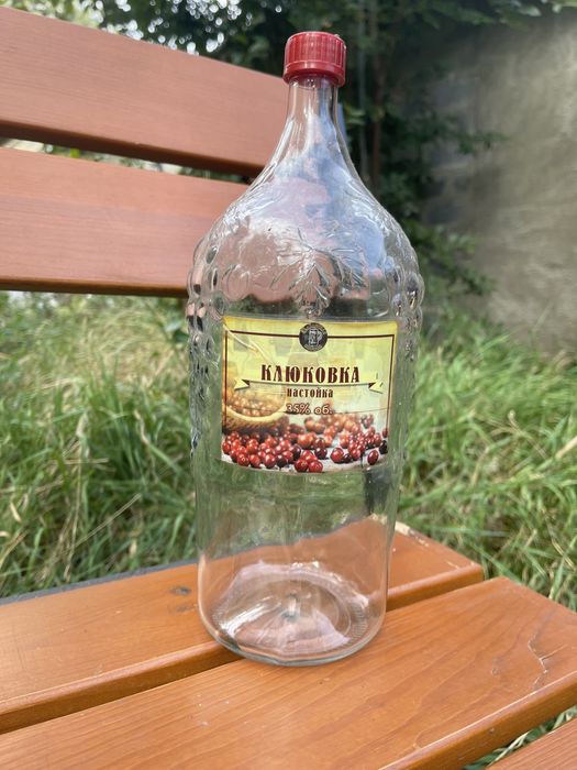 Бутыль под вино 2 л.