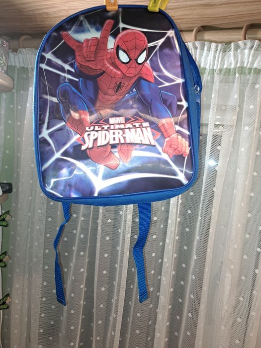 Plecak  chłopięcy przedszkolny Spiderman  plus gratis