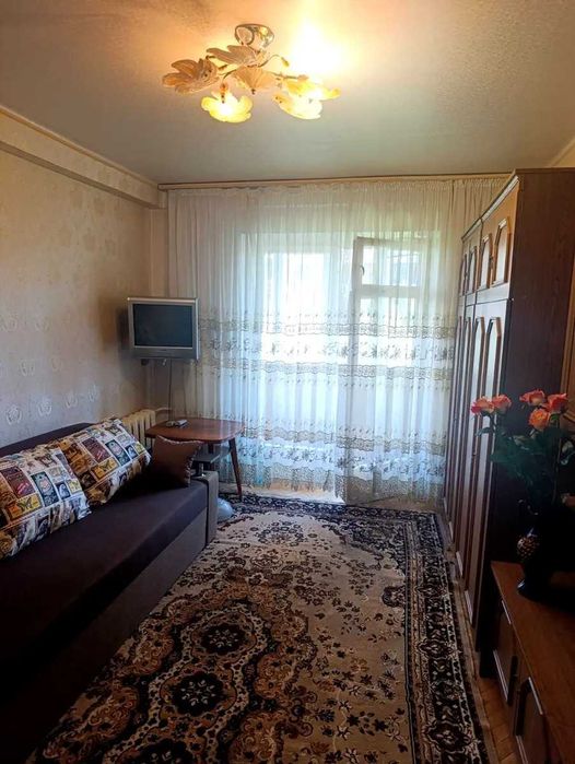 Пропонується в оренду двох кімнатна квартира біля метро Лівобережна. Вул. Окіпної Раїси 5. - Вид 5