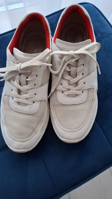 Sportowe białe buty sneakersy Caprice rozm 39 używane