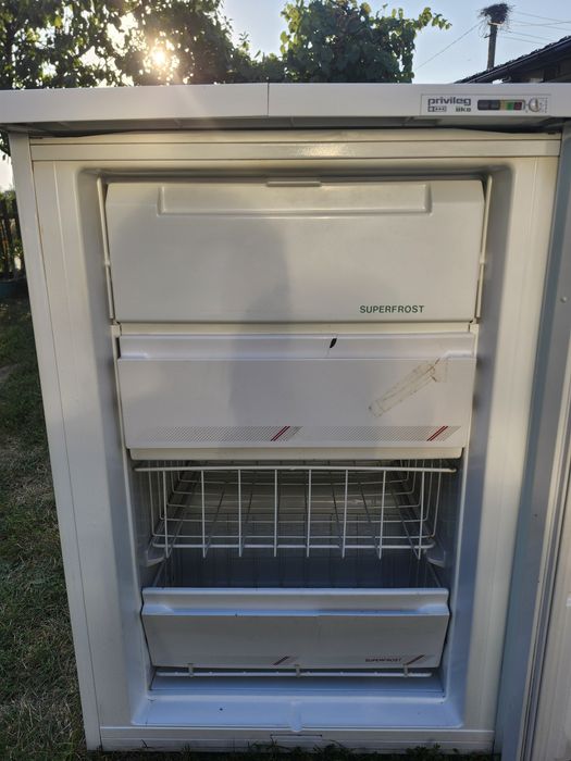 Морозильна камера