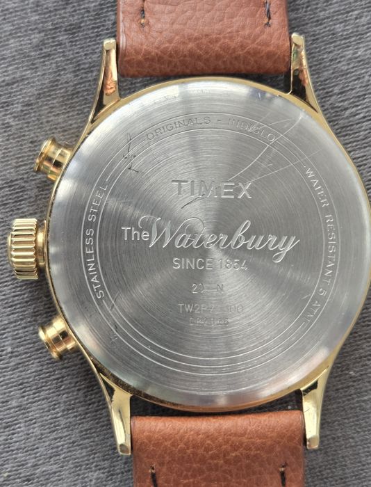 Timex Waterbury TW2P75300 chronograf