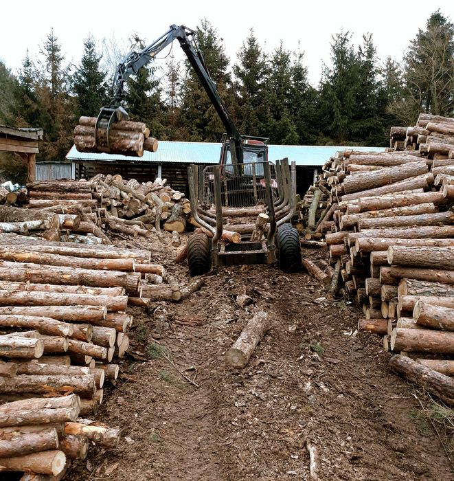 Gwarancja Drewno kominkowe sezonowane poniżej 25% gotowe do palenia