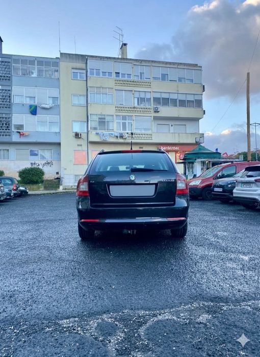 Skoda Octavia Break 1.6 TDI DSG 7 | 105 cv | 2010