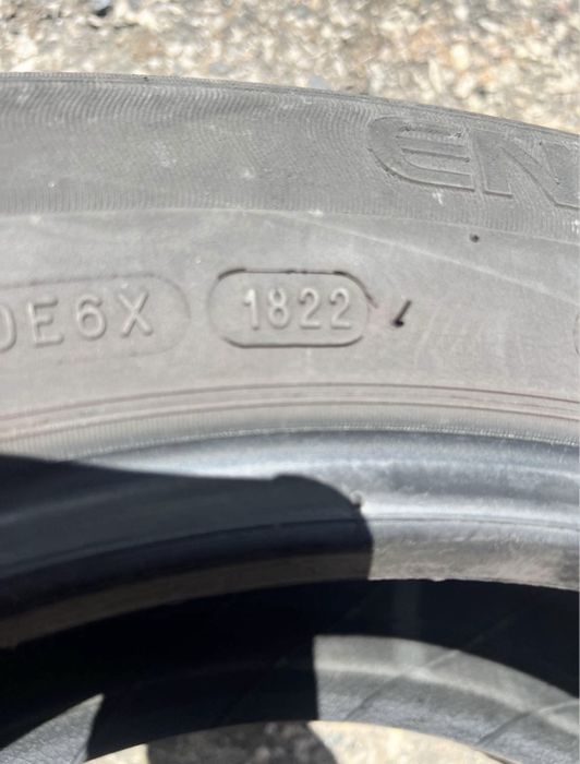 205/60/16 Michelin 2 pneus