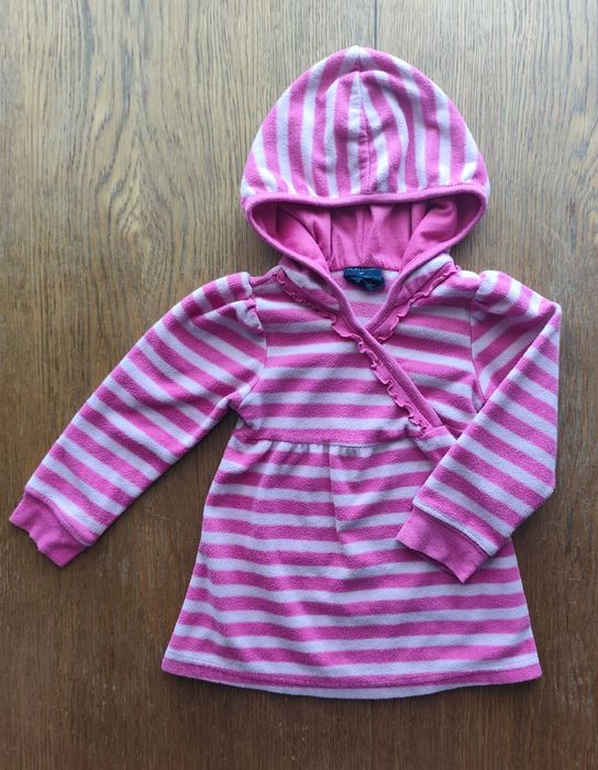 DZIEWCZYNKA -przedłuzona bluza   DO GETRÓW -rozmiar  92/98cm