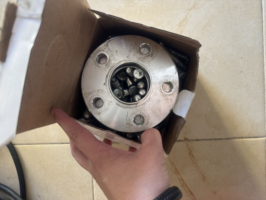 Kit separadores de rodas Honda 5x114.3 – 16mm (com parafusos)