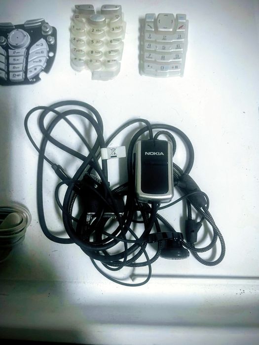 Peças e acessórios para telemóveis antigos