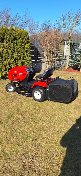 Kosiarka MTD, traktorek ogrodowy, pług.