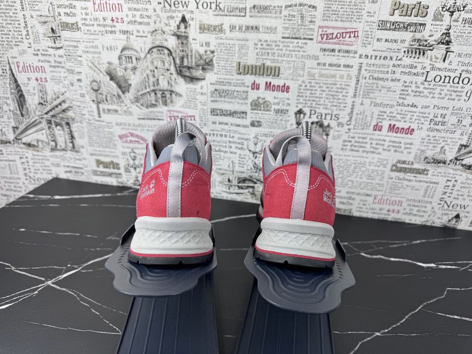 Трекінгові кросівки Jack Wolfskin Розмір 38 / Взуття