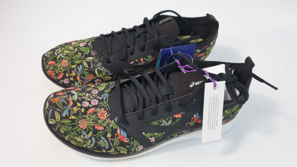 Buty Asics obuwie sportowe  damskie  FIT YUI 2 R. 39,5