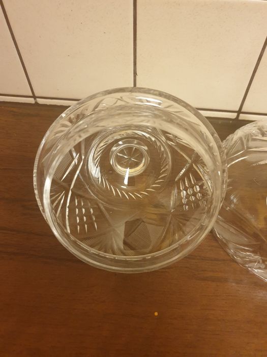 Kryształowa cukiernica bomboniera