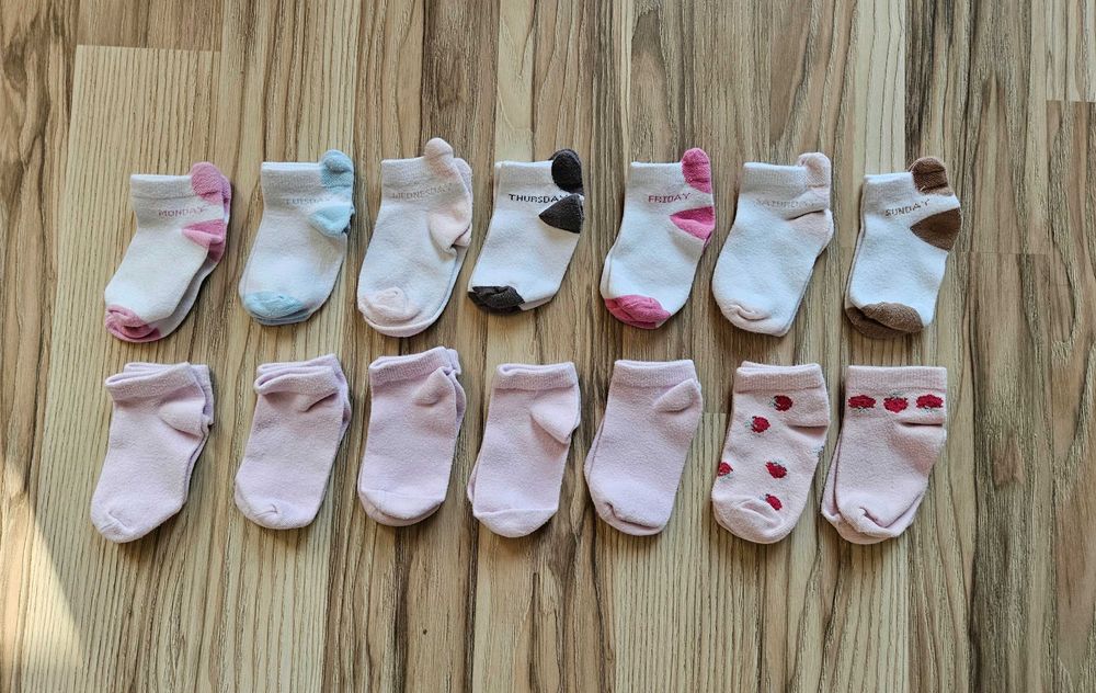 14 par skarpetki białe różowe rozmiar 18 22