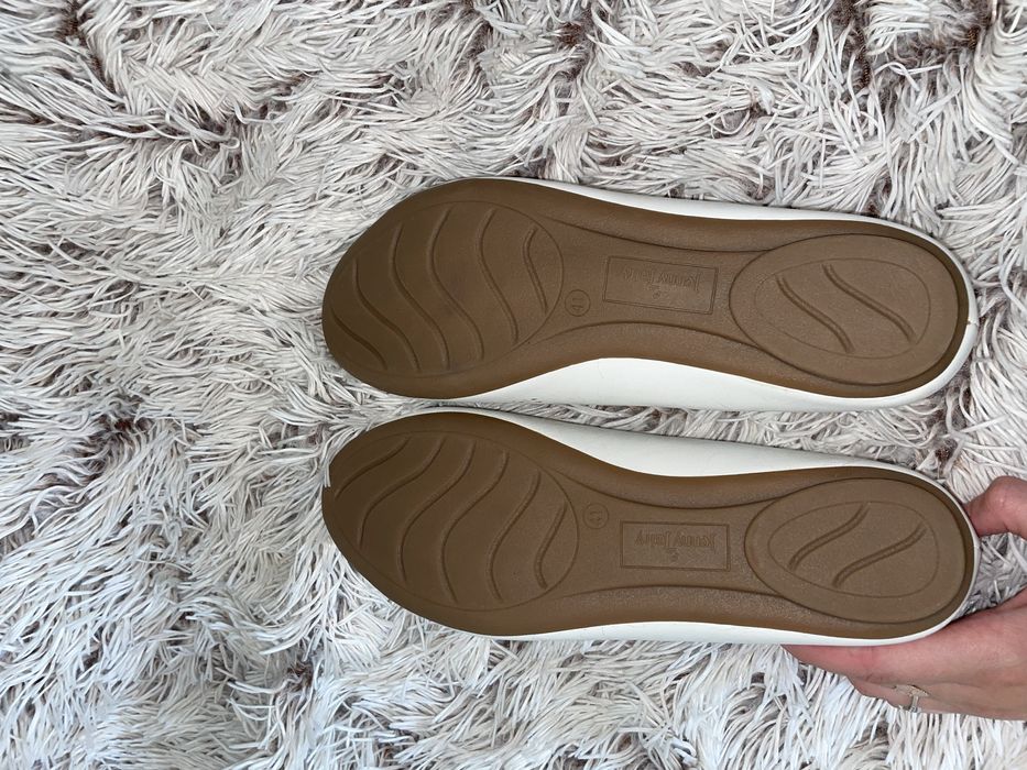 Eleganckie baleriny biało-złote