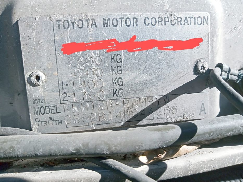 Toyota Hiace 2.5 D4D PEÇAS ver descrição