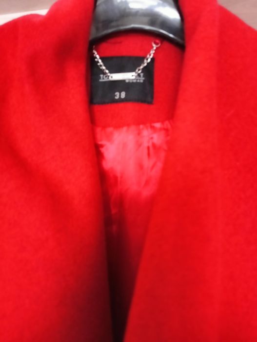 Zimowy płaszcz damski,,długi ciepły r M  38 Top Secret  czerwony
