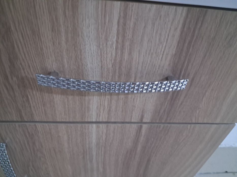 Продаю прихожую дсп