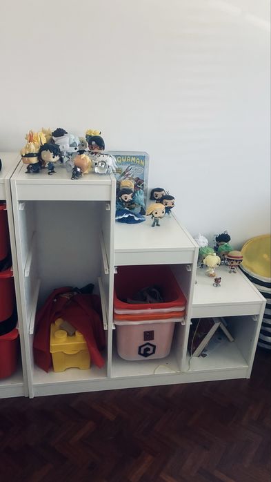 Trofast comoda Ikea - inclui as caixas para arrumacao