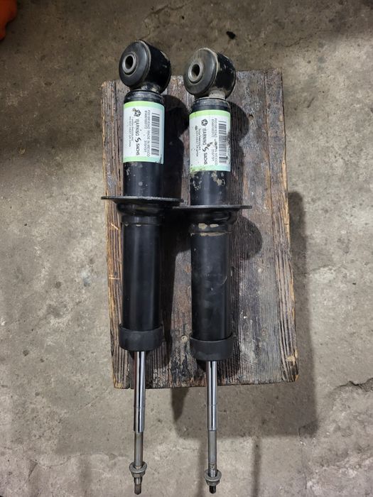 Продам амортизаторы  JEEP COMPACC ,PATRIOT