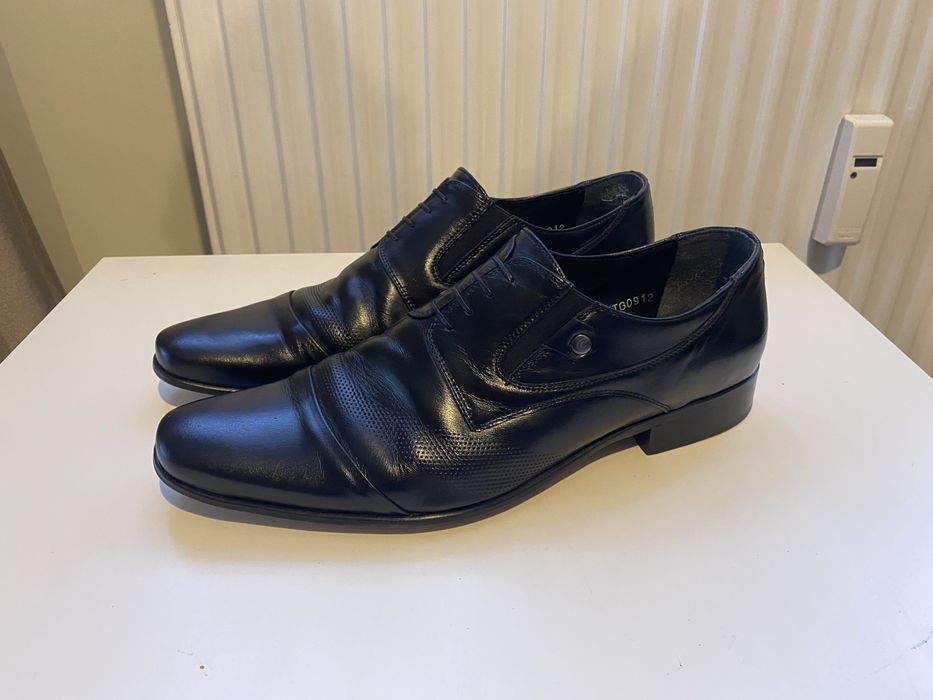 Lavard-  rozmiar 43 meskie buty lakierki skorzane skora naturalna