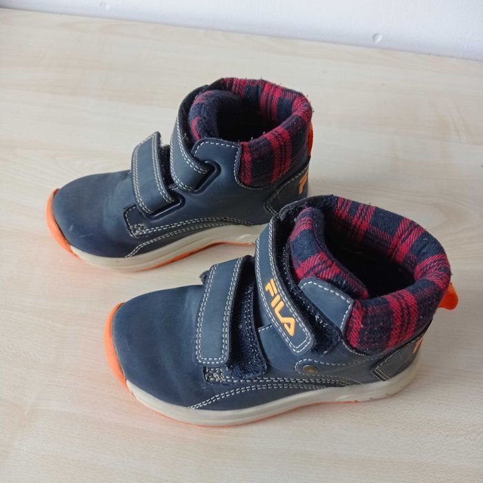 Buty chłopięce ocieplane/ botki FILA roz. 25