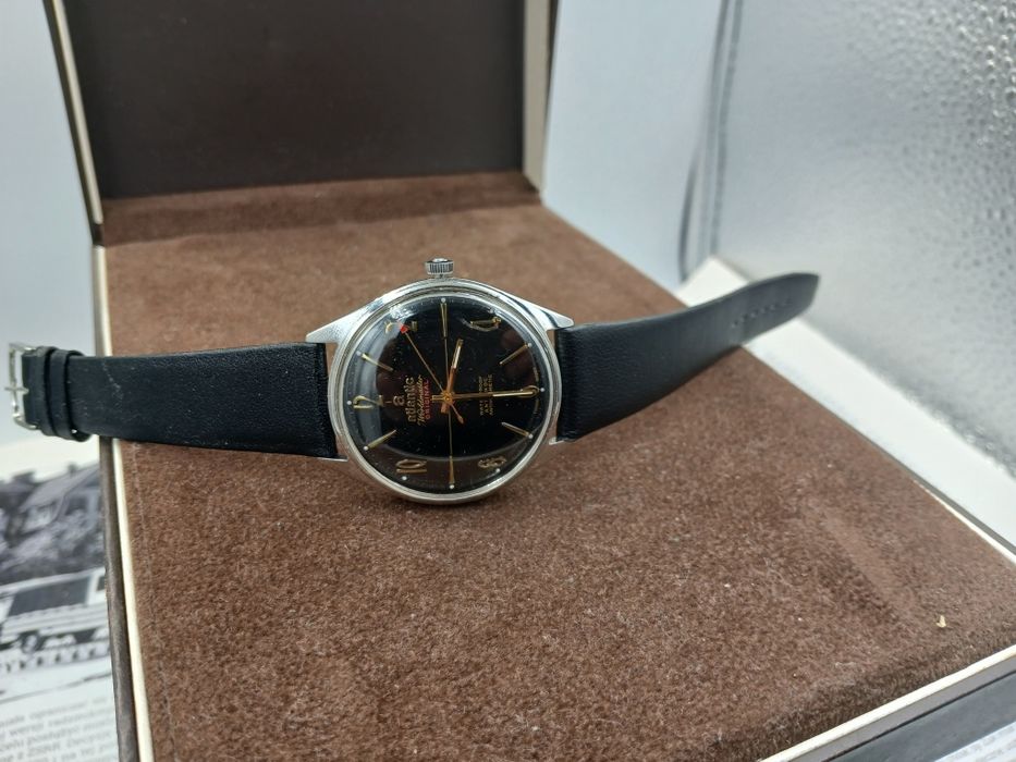 Zegarek Atlantic mechaniczny Swiss czarny