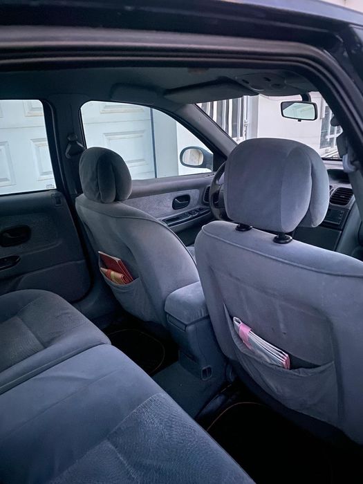 Renault Laguna 1.9