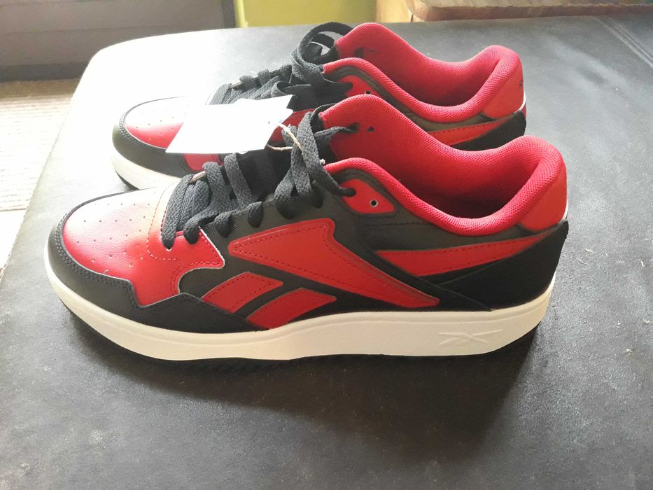 Nowe buty Reebok ATR Chill 43 - 28 cm Unisex