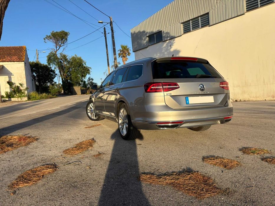 VW Passat GTE Variant Hibrido Plug-In
