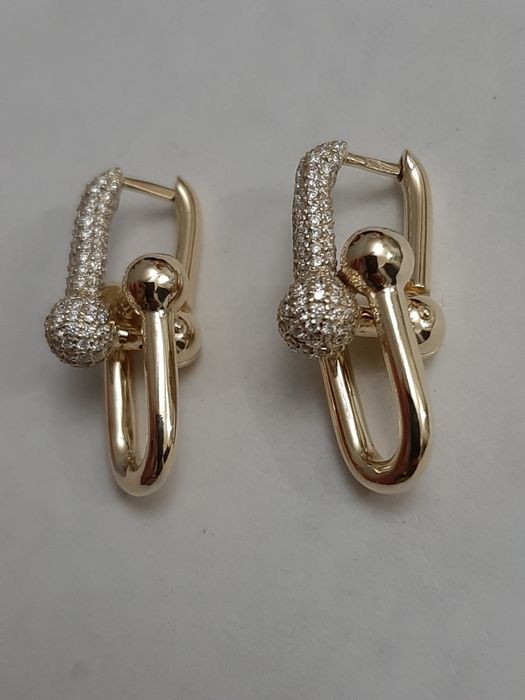 1.18 ct E / VVS Excellent натуральные бриллианты, золотые серьги.